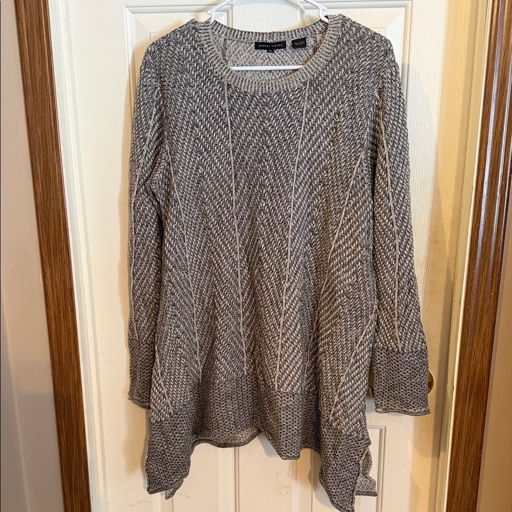 Jeanne Pierre Black and Cream Knit Sweater
